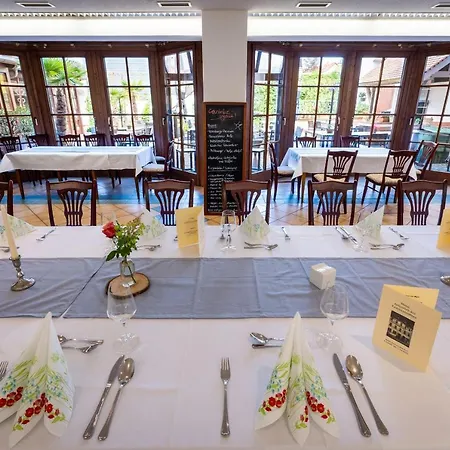 Reussischer Hof 酒店