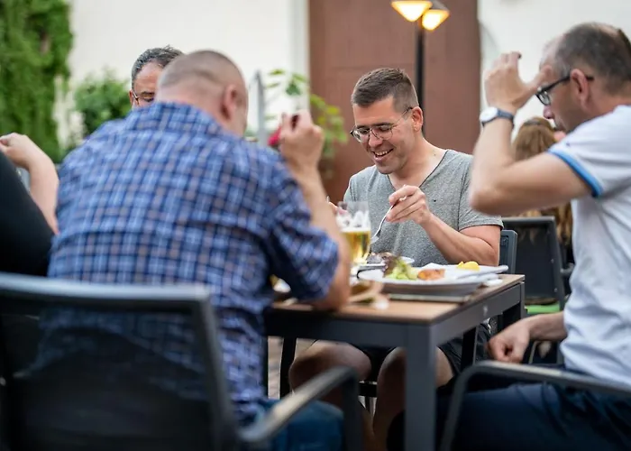 Reussischer Hof 3* Schmölln