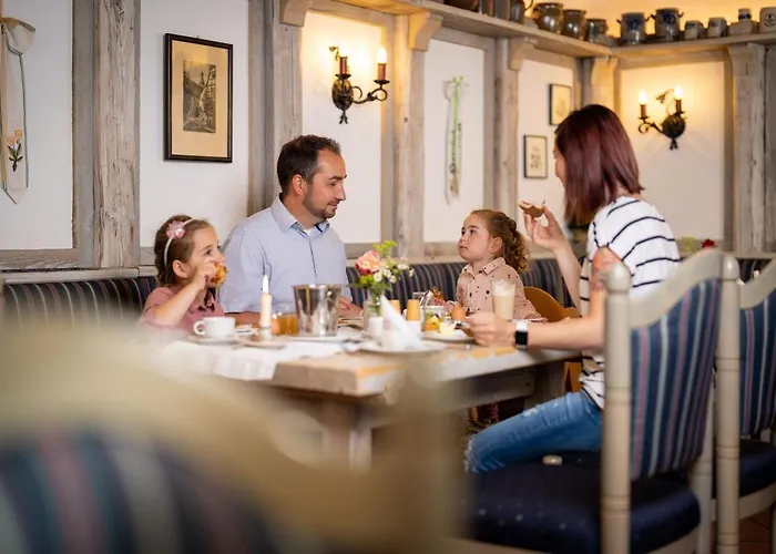 Reussischer Hof Otel Schmölln