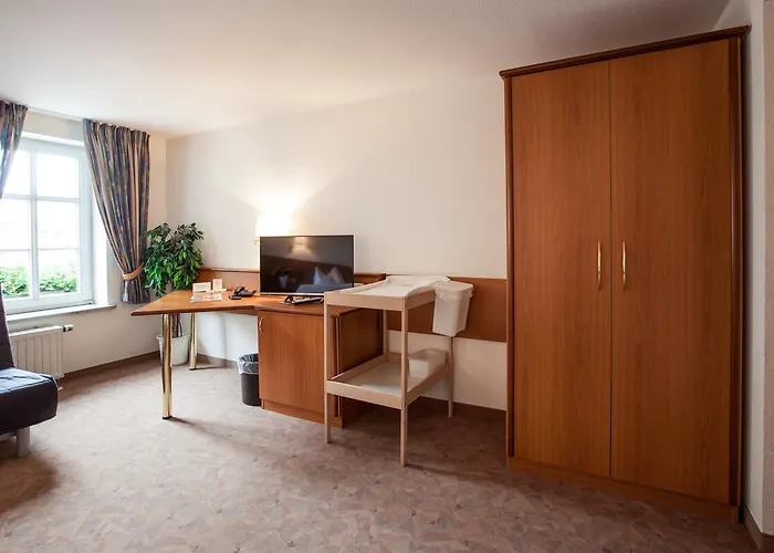 Reussischer Hof Otel Schmölln